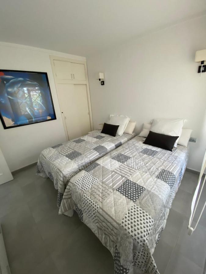 Apartament El Far Rosas Exteriör bild